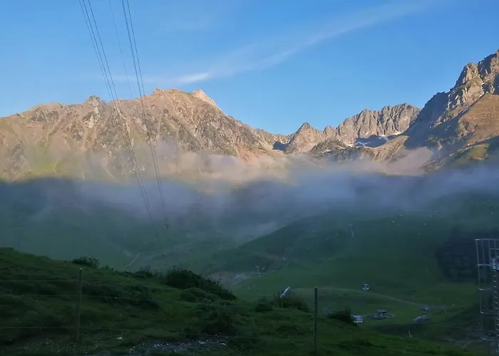 Apartment 6 Places *